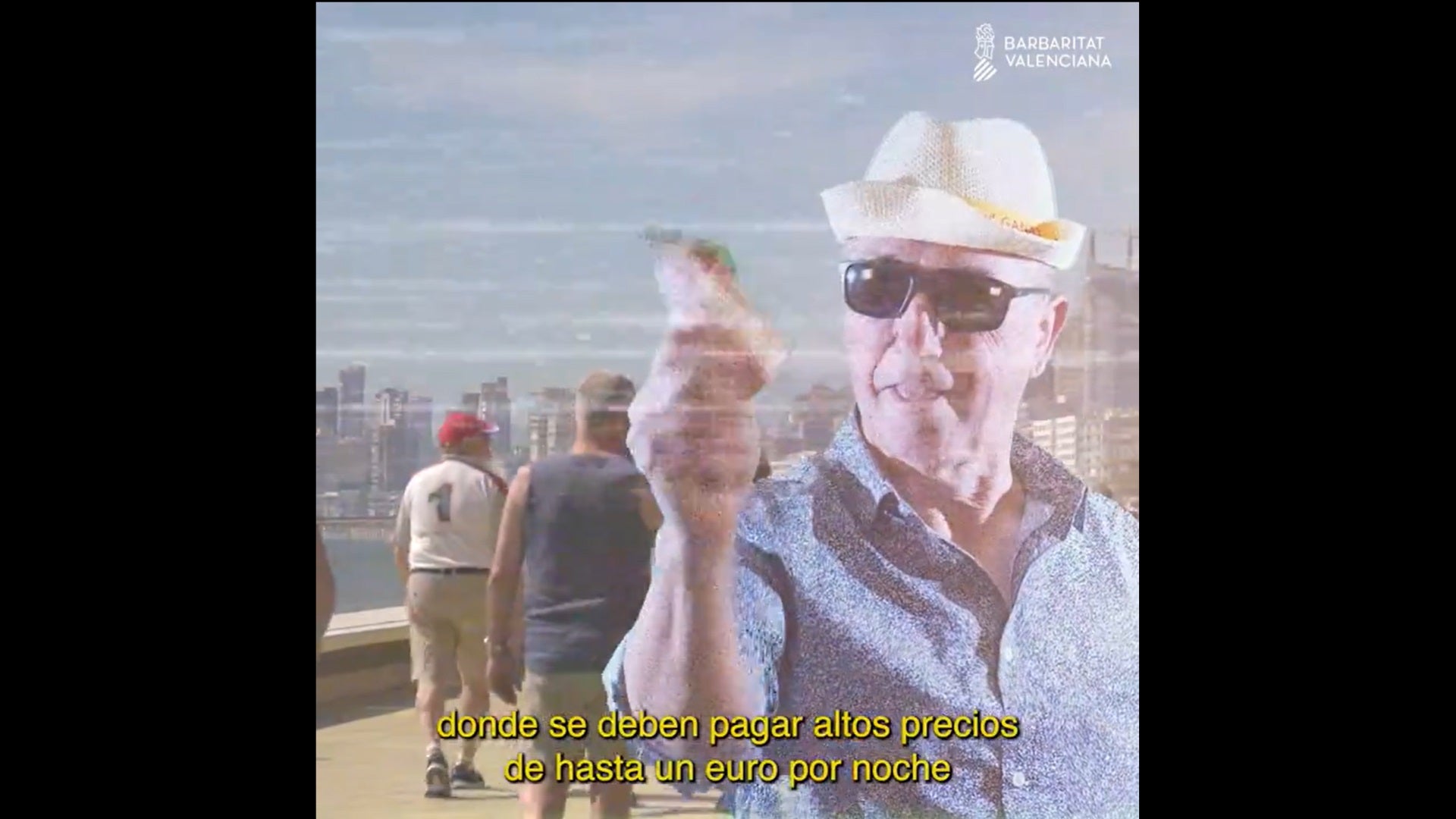 Captura de pantalla del vídeo de la innocentada de Compromís, amb Joan Baldoví com a figurant