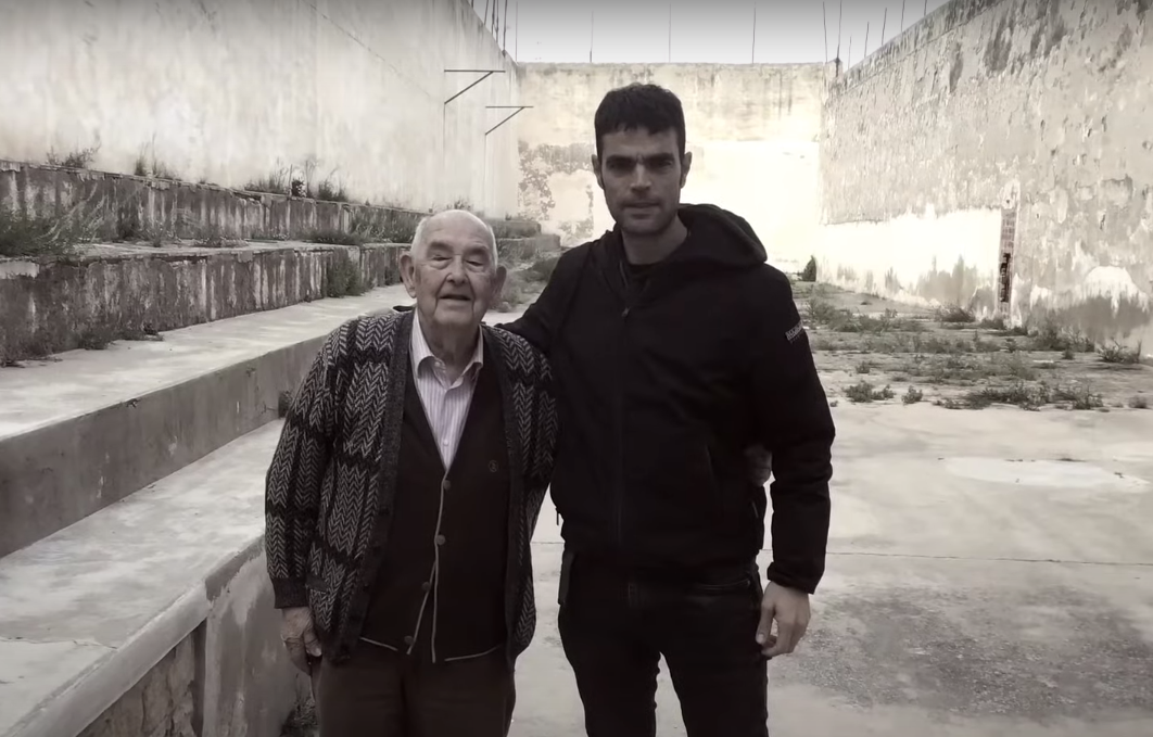 Durbà ha fet un vídeo tràiler per a xarxes socials disponible a YouTube amb imatges de les seues visites als trinquets | YouTube Sergi Durbà