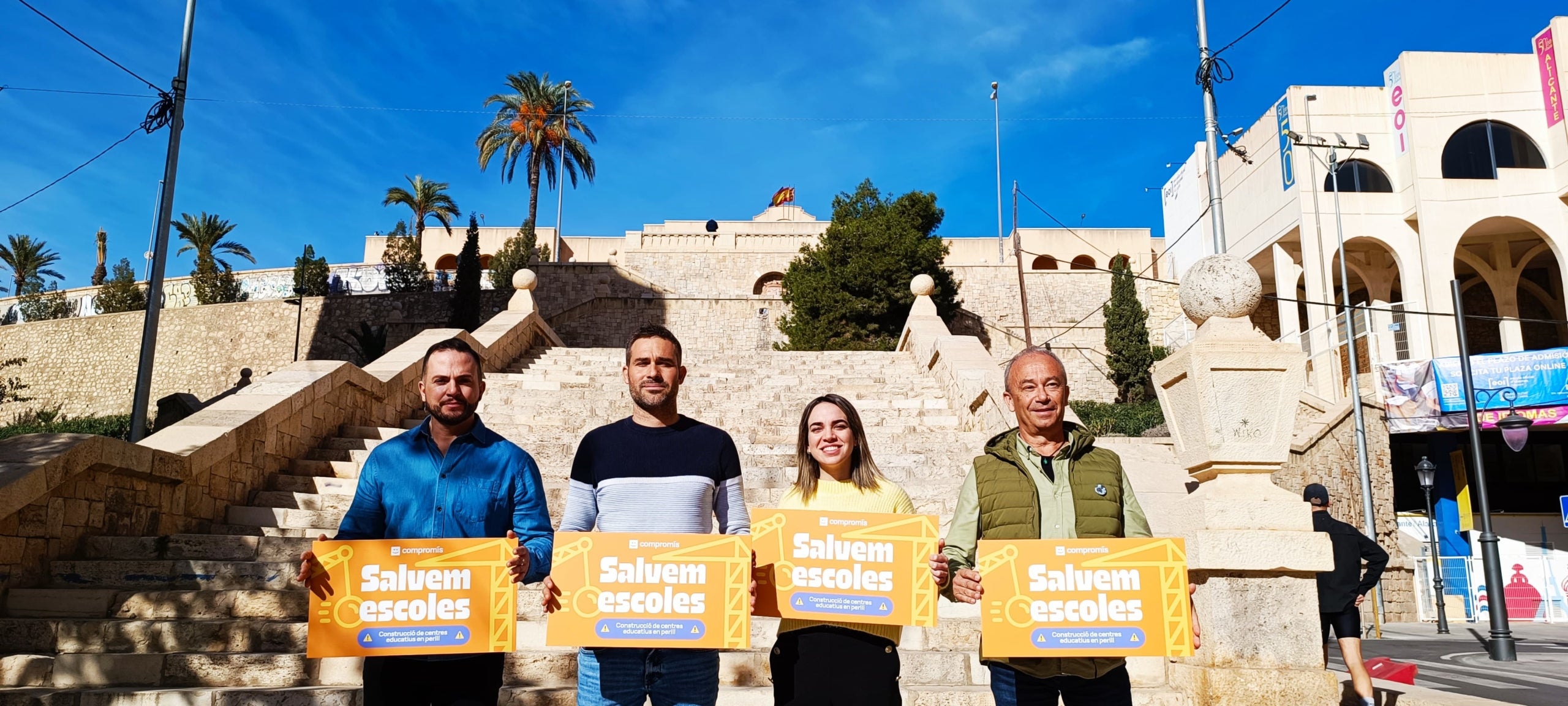 Rafa Mas (regidor a Alacant), Gerard Fullana (diputat a Les Corts), Sara Llobell (regidora a Alacant) i Rafael Masià (diputat a Petrer)