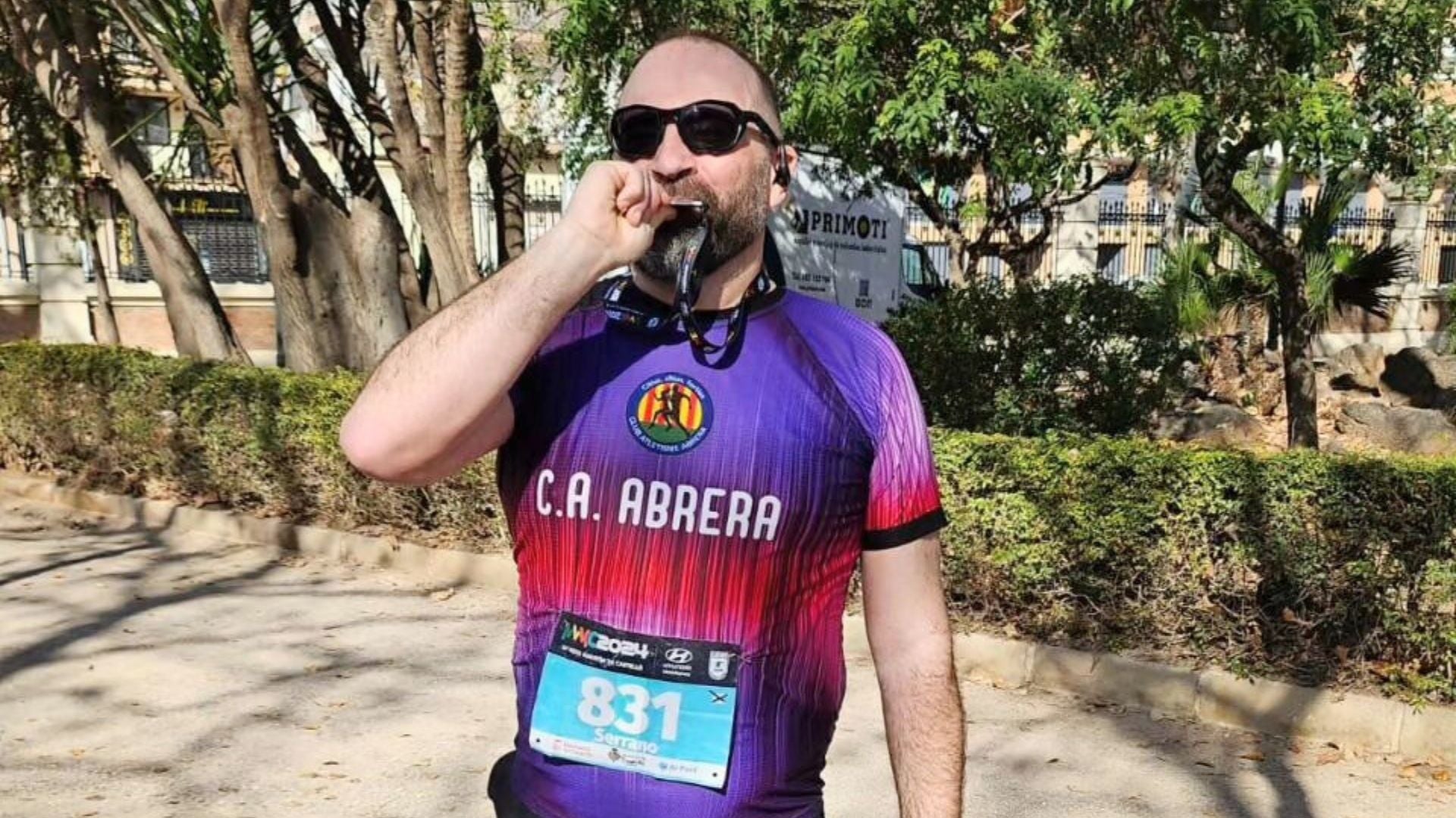 La parada cardiorespiratòria es va produir a l'hotel després de dutxar-se | Mitja Marató Castelló