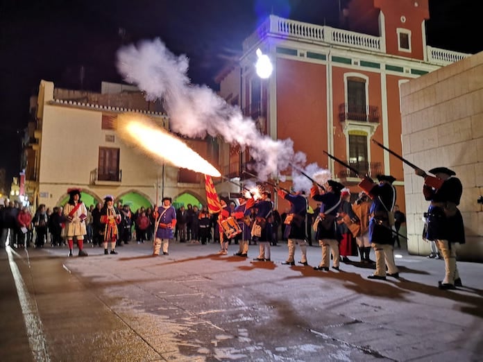 Recreació històrica de l'assalt de les tropes borbòniques a Vila-real durant la guerra de Successió