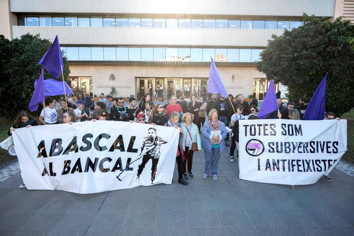 Associació Feminista Universitària Subversives 