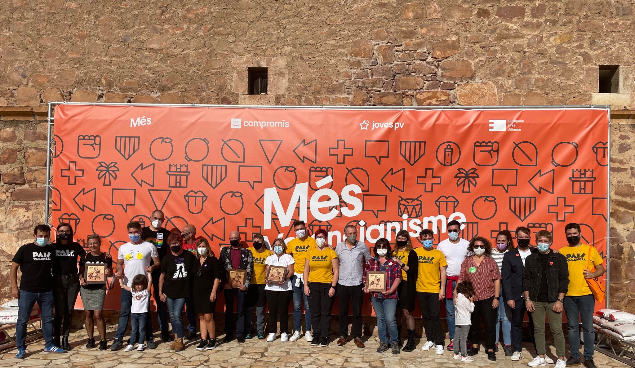 Dirigents i militants de Més en l'edició de l'Aplec del Puig de 2021