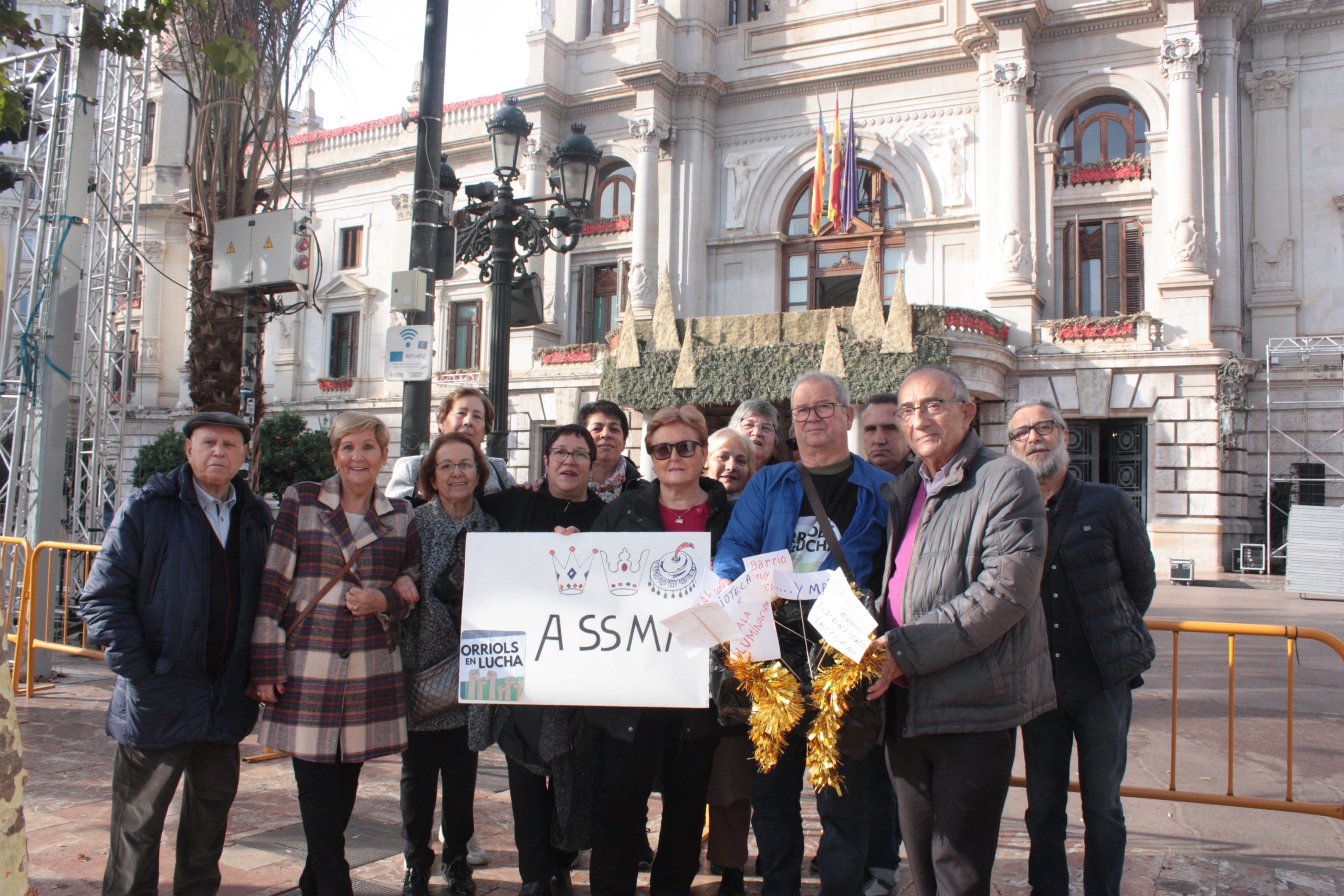 Orriols en Lucha ha llegit la seua carta als Reis d'Orient davant l'Ajuntament de València