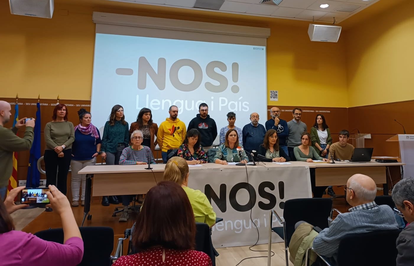 Presentació de «-NOS Llengua i País» a Alacant