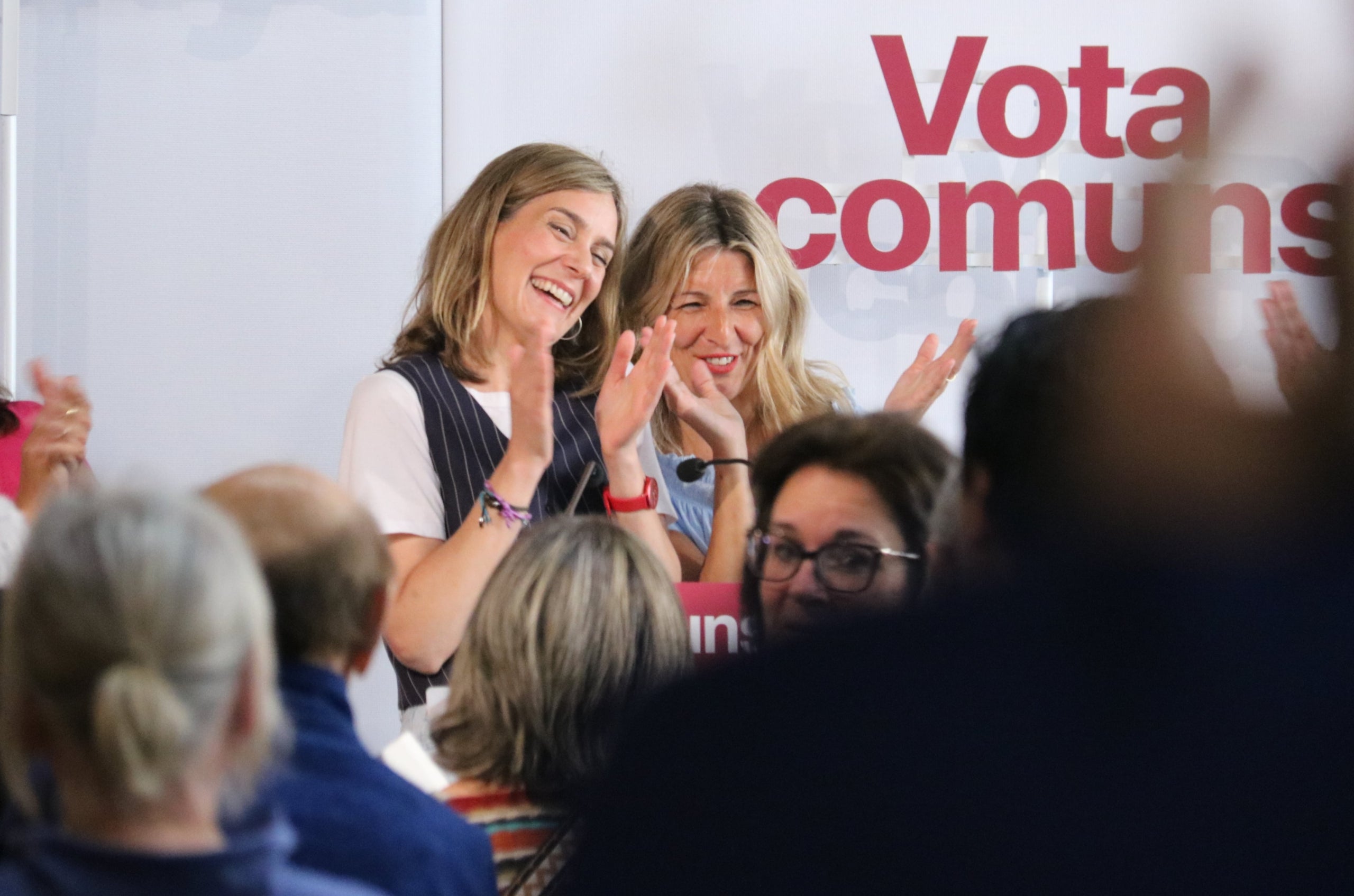 La candidata de Comuns Sumar, Jéssica Albiach, amb la vicepresidenta espanyola Yolanda Díaz / Agència Catalana de Notícies