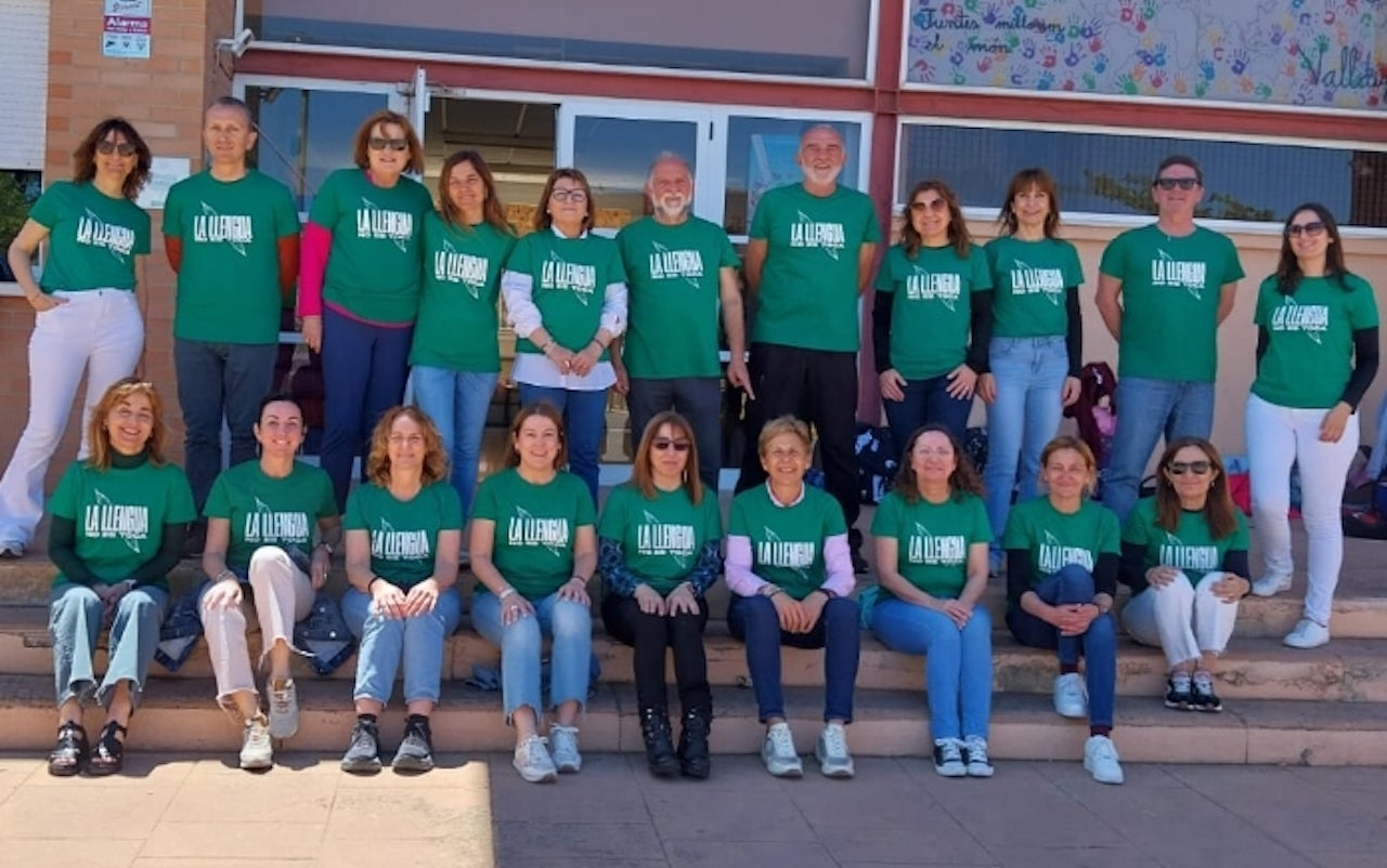 Milers de docents s'han manifestat els darrers mesos en favor del dret a l'educació en valencià