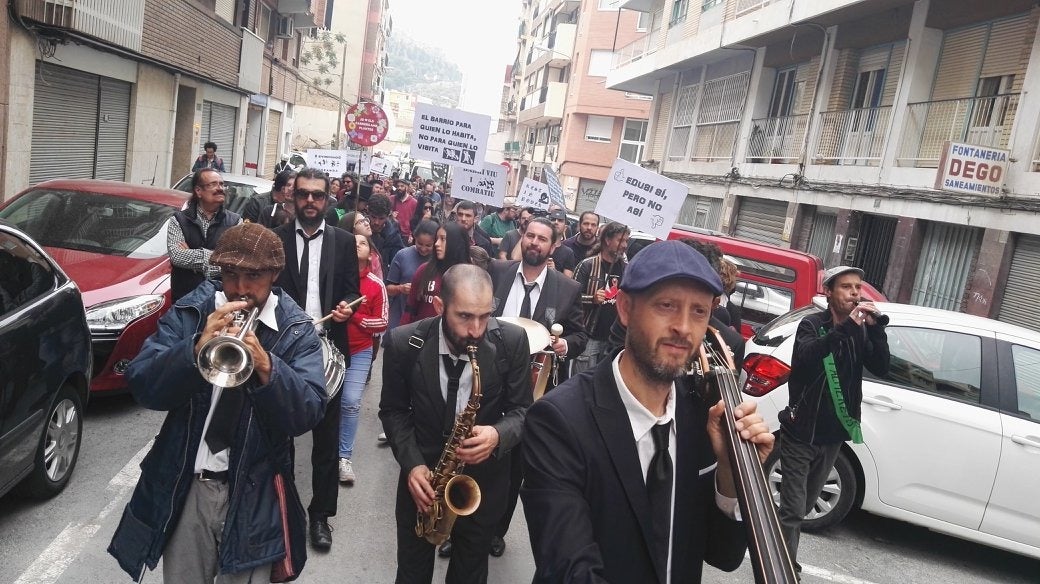 Marxa fúnebre a Carolines (Alacant)