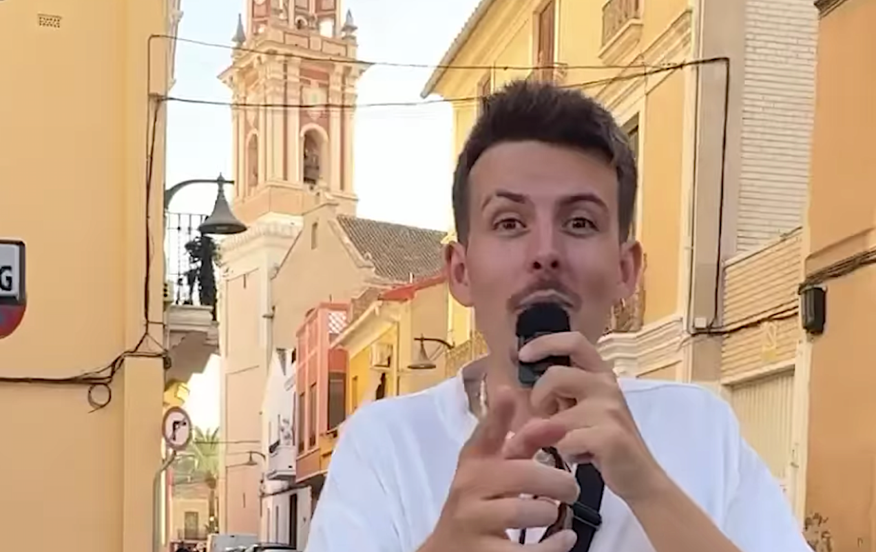 L'influencer Cabrafotuda visita Catarroja