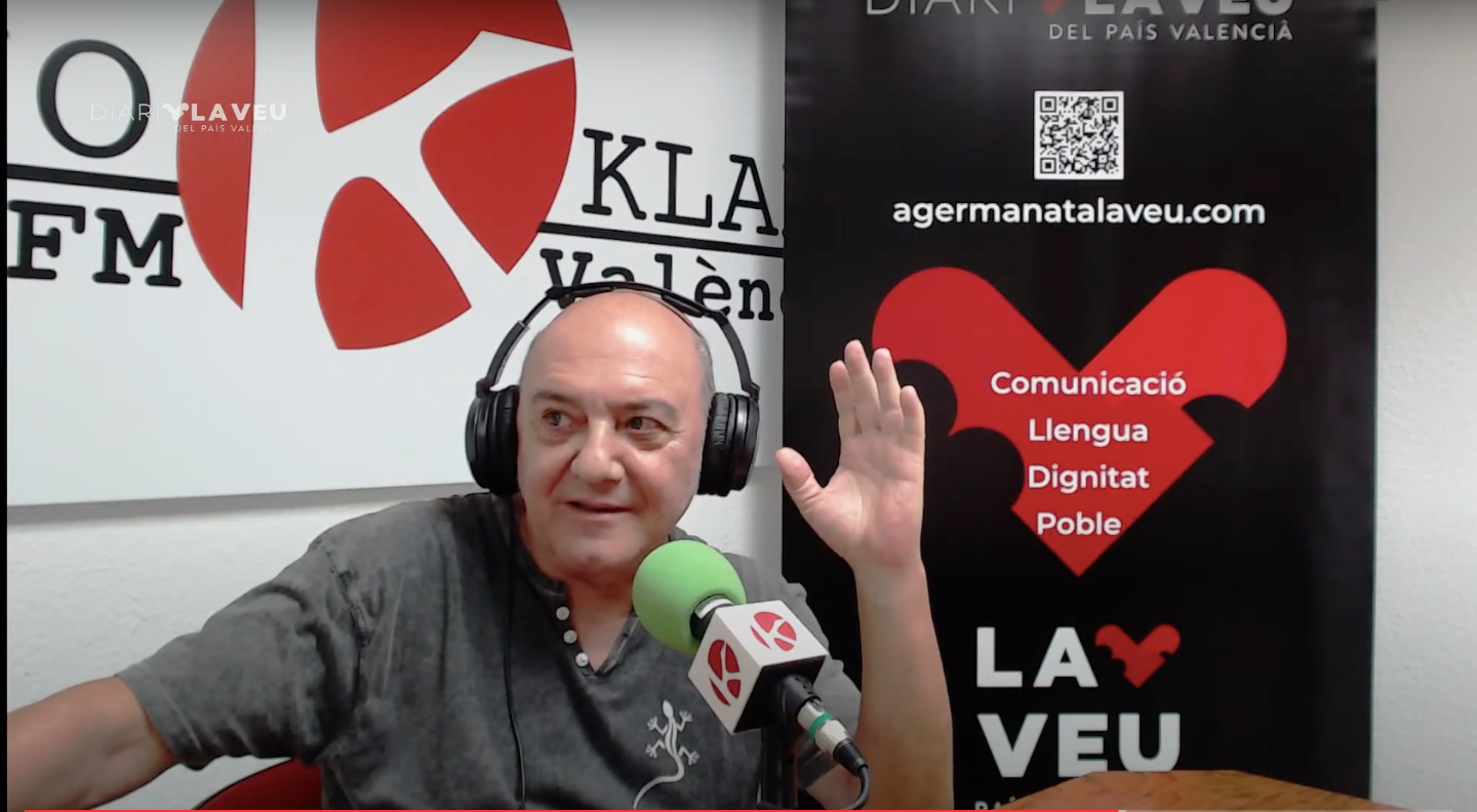 Manel Rodríguez-Castelló en el pòdcast tertúlia de La Nostra Veu, a Ràdio Klara