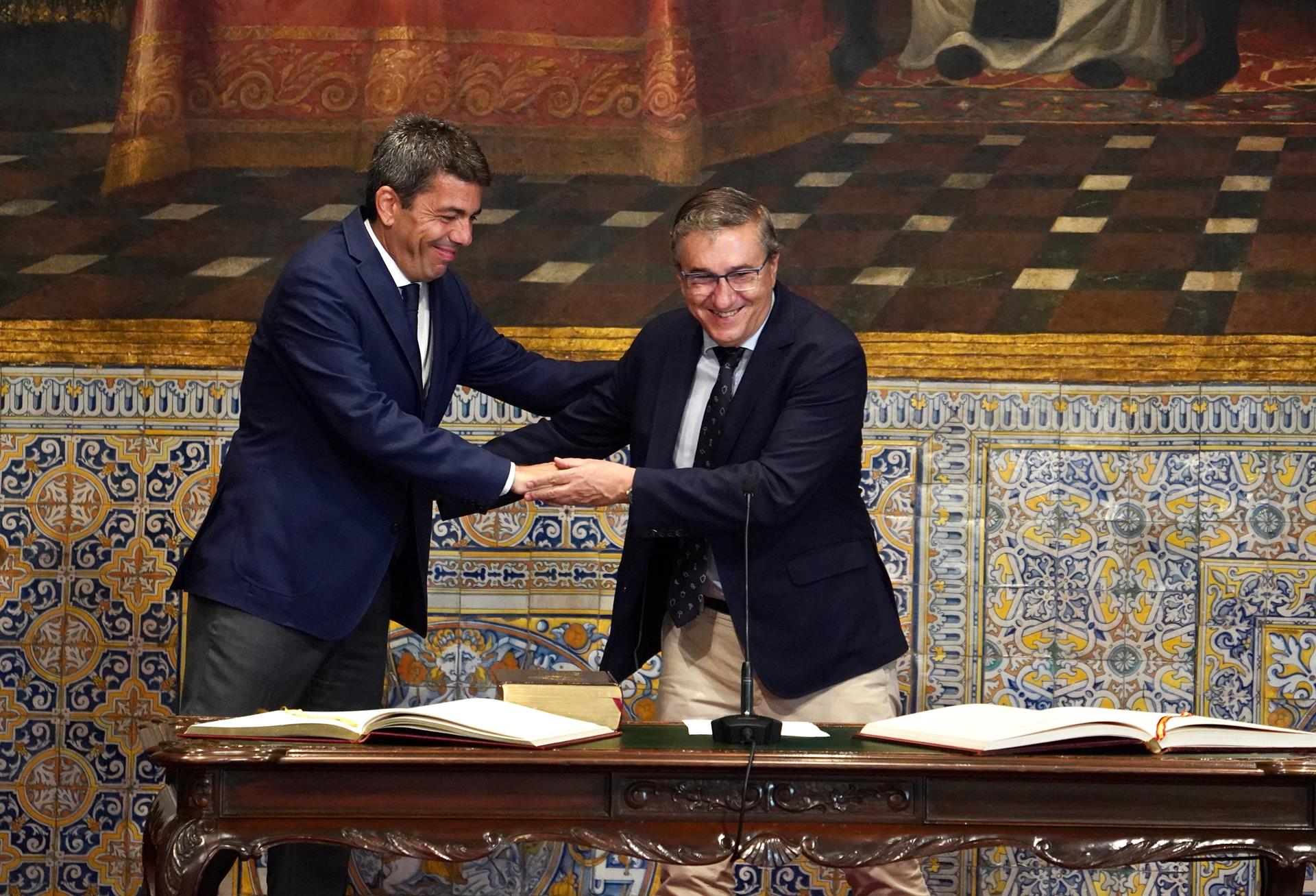 El president de la Generalitat Valenciana, Carlos Mazón, i el conseller d'Educació, José Antonio Rovira | Europa Press