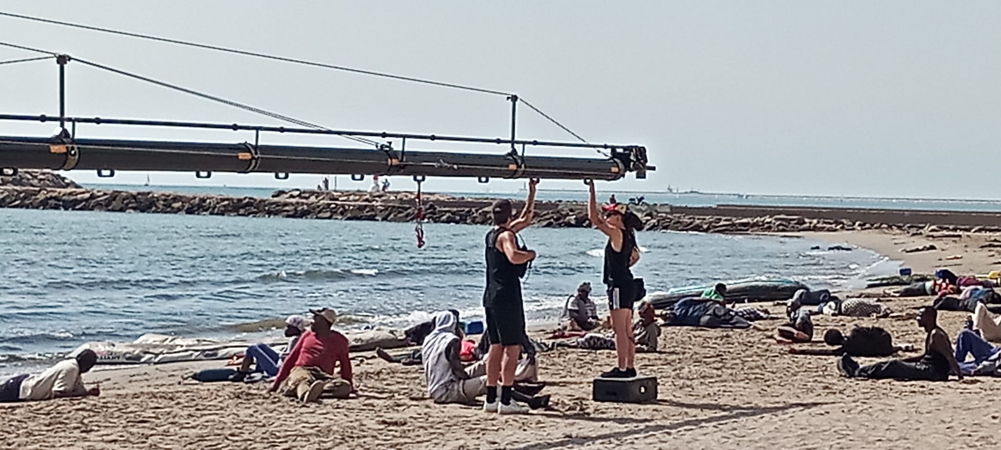 Rodatge de Medusas a la platja d'Alboraia