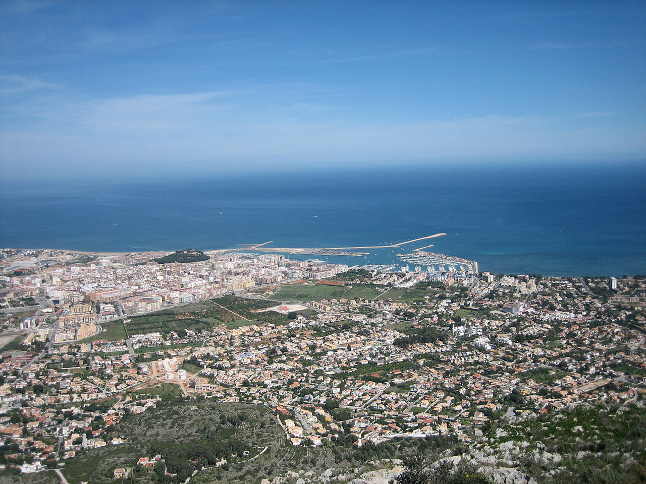 Vista de Dénia (Marina Alta) des del Montgó