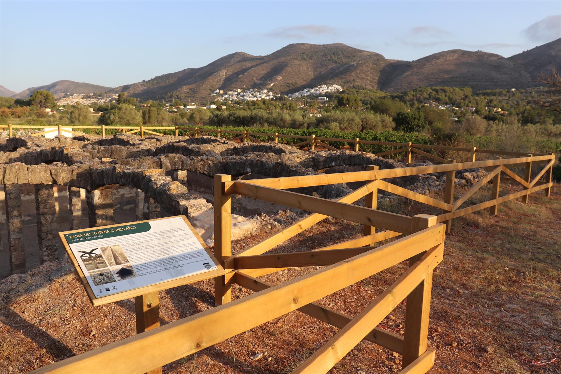 Bassa dels Arcs o del Xopena, a Xaló