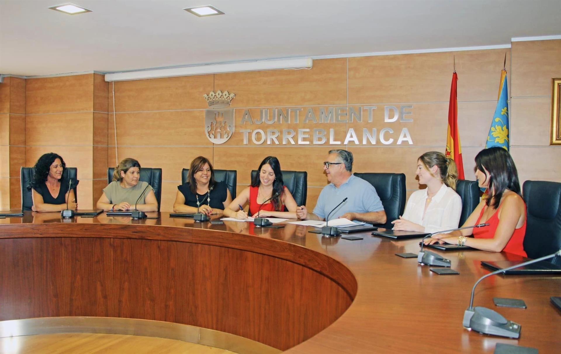 L'Ajuntament de Torreblanca signa el conveni urbanístic per a desenvolupar el PAI del Golf | EP