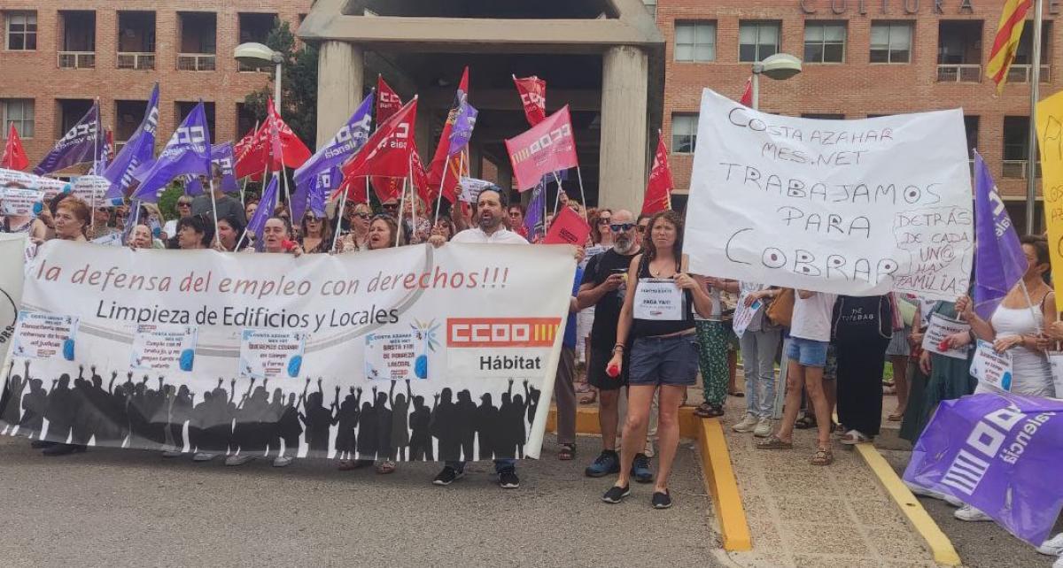 Protesta, fa unes setmanes, de la plantilla del Grupo Mésnet CostaAzahar per l'impagament de salaris