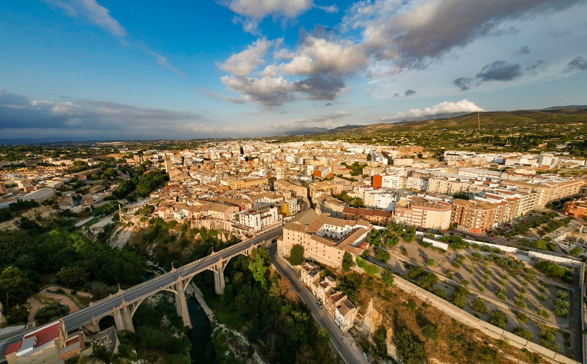 Vista d'Ontinyent (Vall d'Albaida)