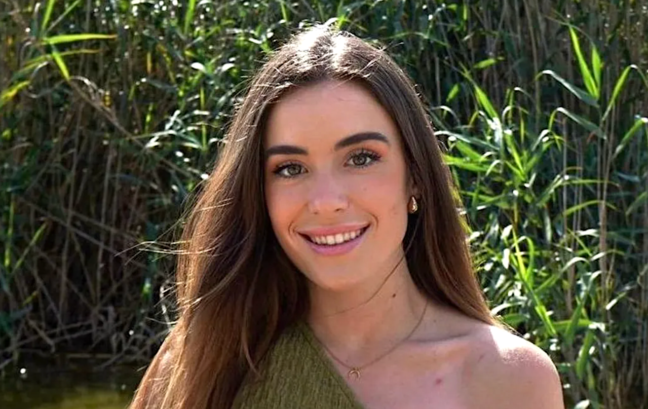 Ángela Agudo, la jove de Godelleta ingressada en coma a Tailàndia | GOFUNDME