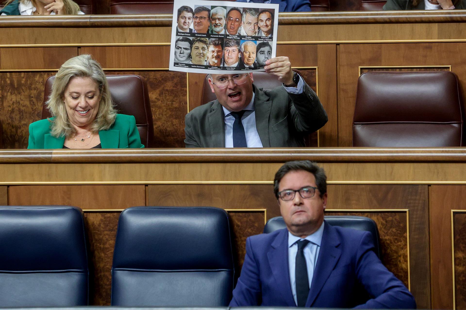 Macarena Montesinos amb Miguel Tellado al Congrés / Europa Press