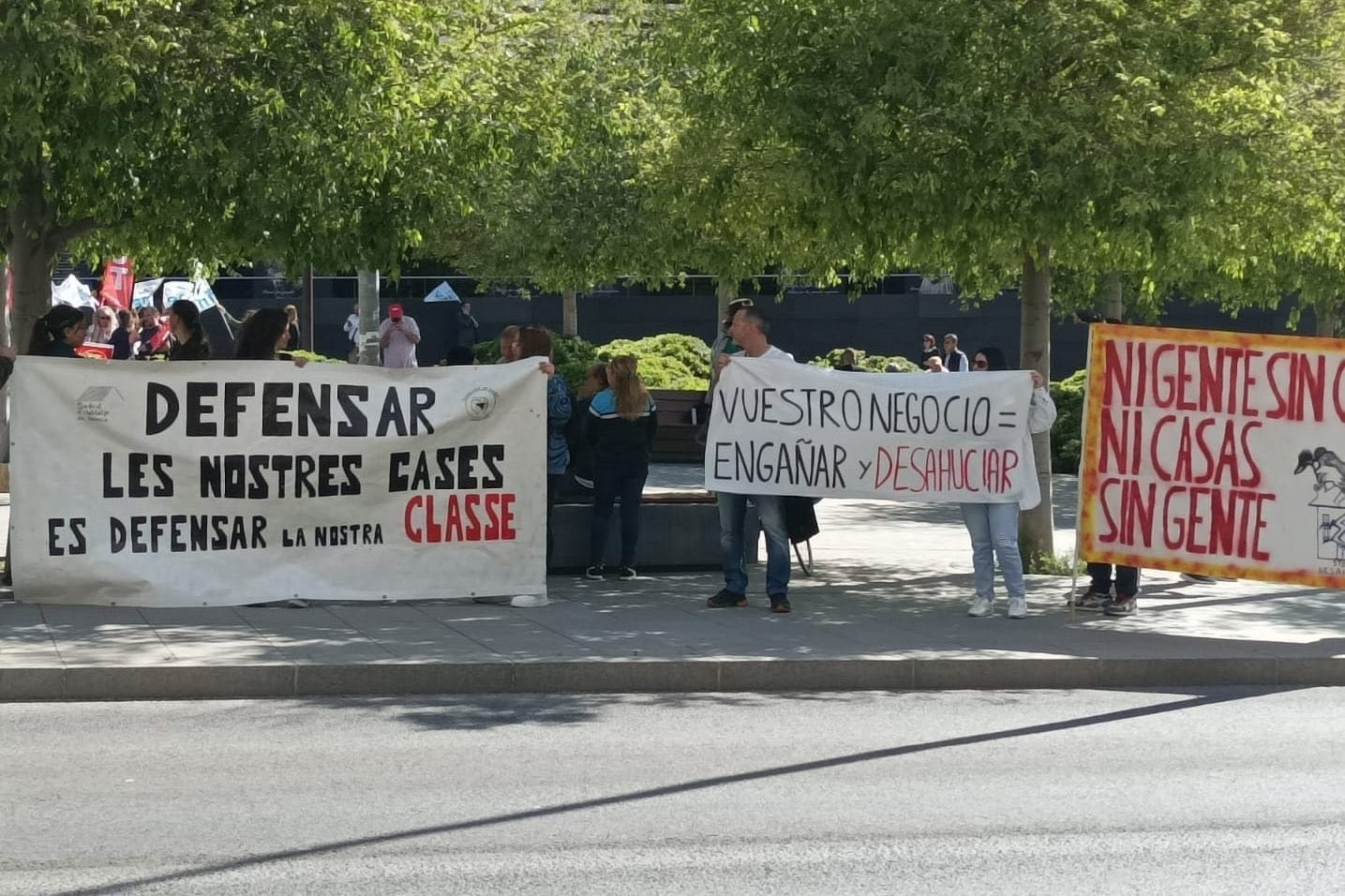 Manifestació per un habitatge digne | Sindicat de Barri de Carolines, Alacant