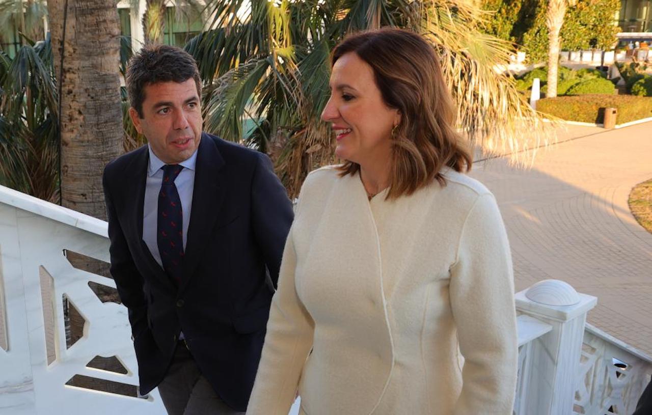 El president de la Generalitat Valenciana, Carlos Mazón, i l'alcaldessa de València, M. José Català | GVA