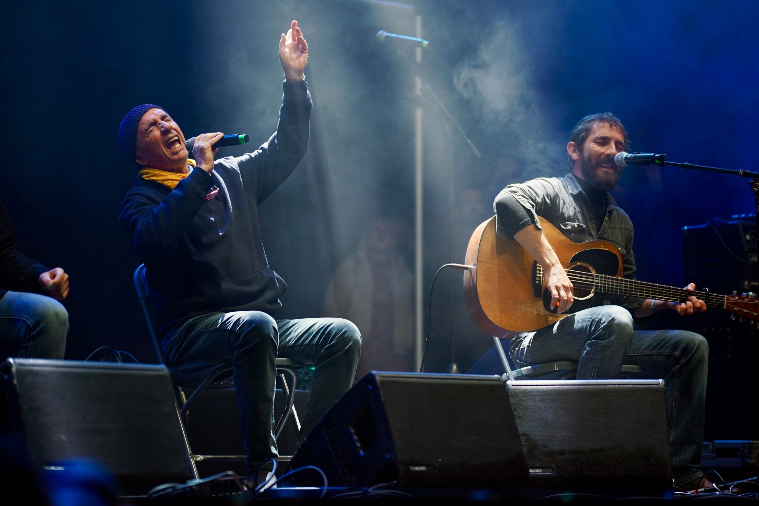 Lluís Llach i Borja Penalba durant el concert «Catalunya amb el País Valencià» |
Joan Mateu Parra | ACN