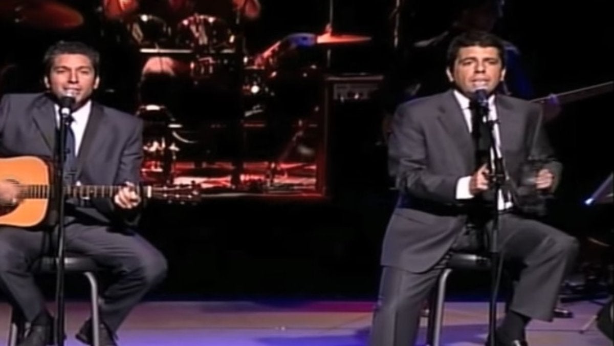 El president de la Generalitat valenciana, Carlos Mazón, quan era cantant del grup Marengo / Arxiu