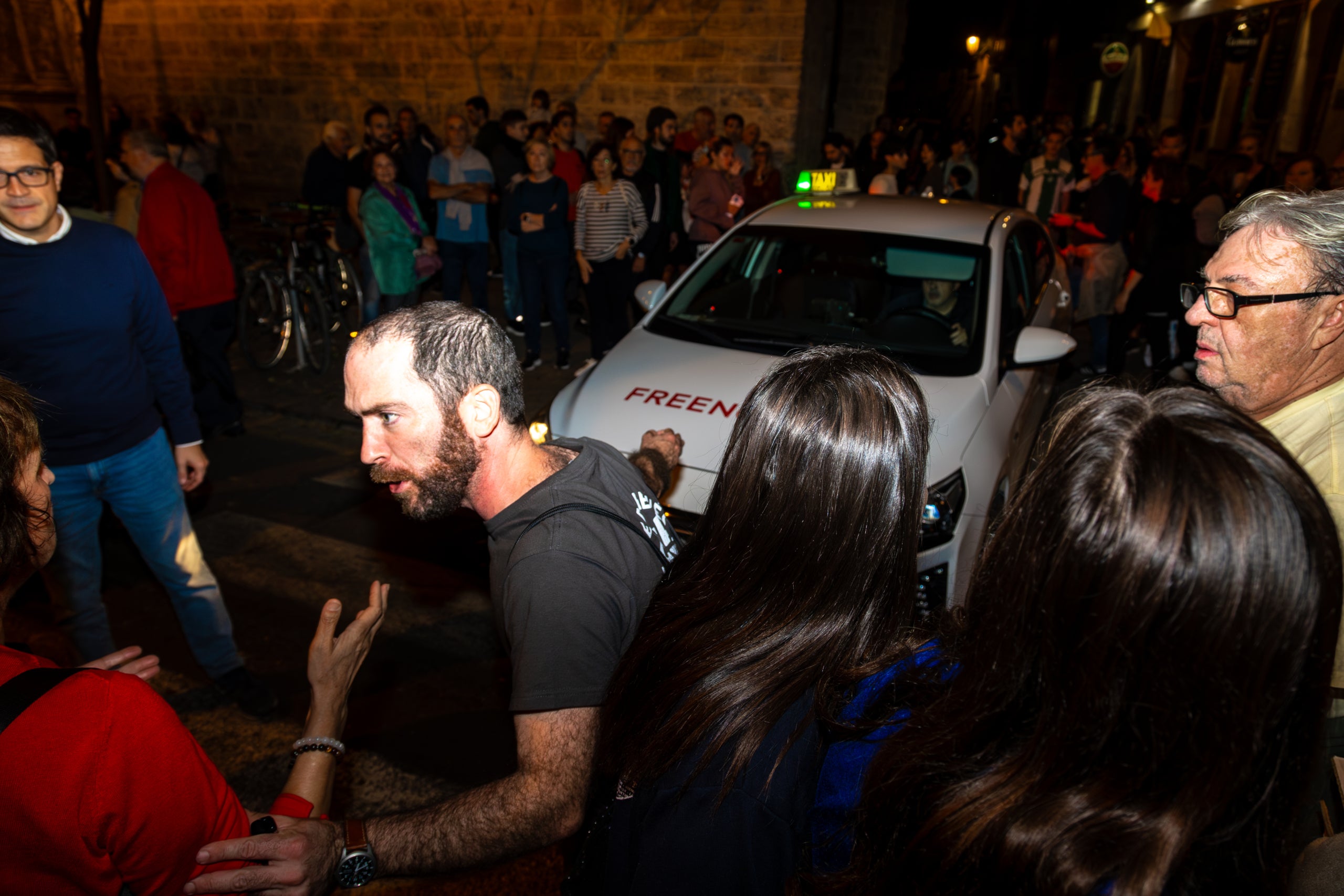 Manifestació a València per a exigir la dimissió del president de la Generalitat Valenciana, Carlos Mazón, el 9 de novembre | Lluís Martí