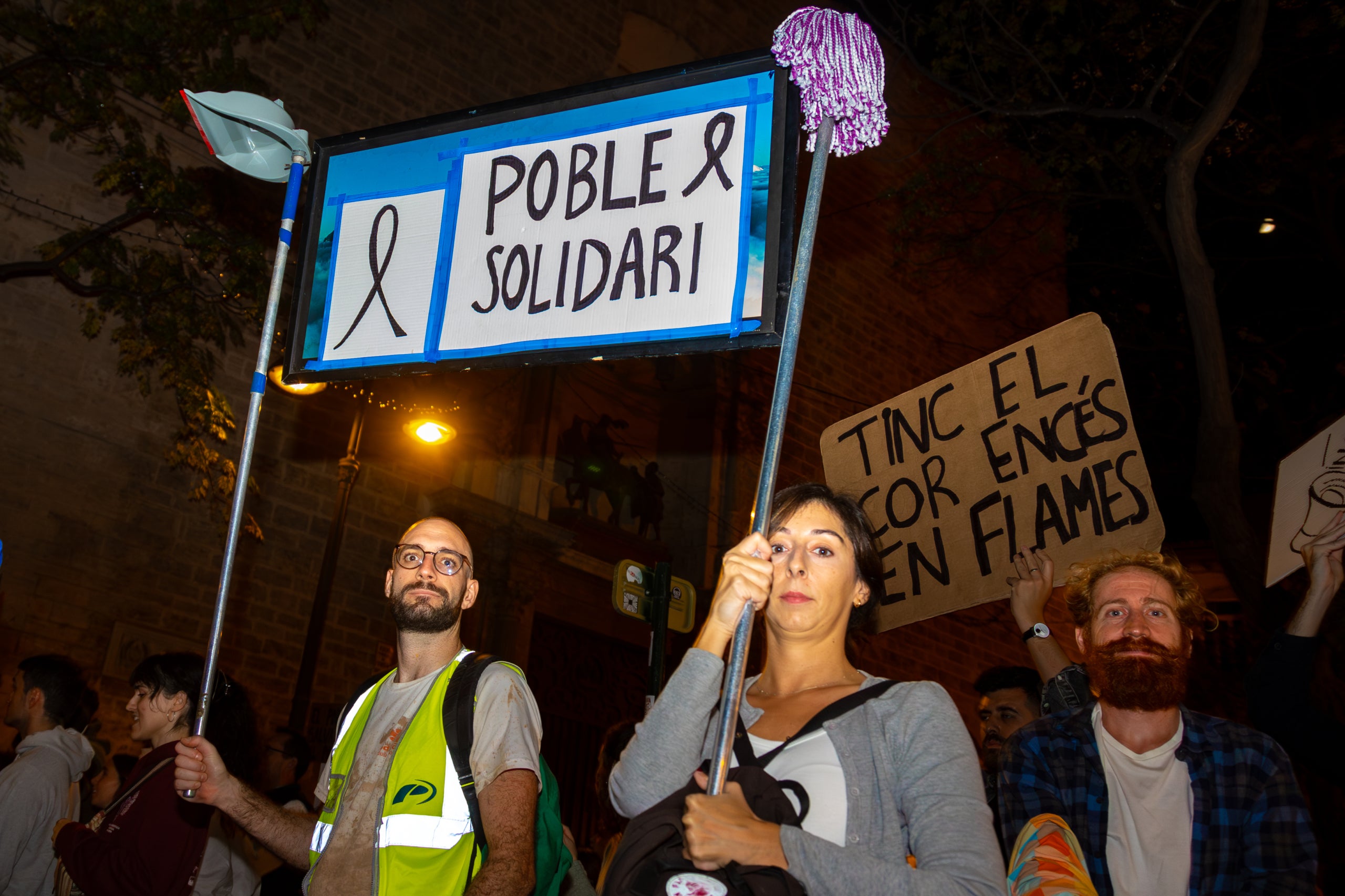 Manifestació a València per a exigir la dimissió del president de la Generalitat Valenciana, Carlos Mazón, el 9 de novembre | Lluís Martí