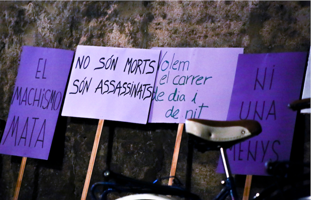 Cartells en una manifestació feminista | Mathias Rodríguez | DLV