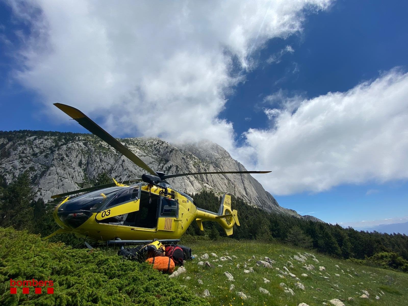 Helicòpter del GRAE de Muntanya de la Generalitat de Catalunya