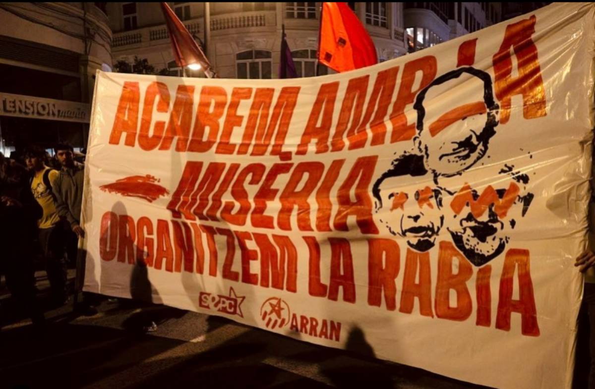 Pancarta del SEPC contra Mazón, Felip VI i Juan Roig