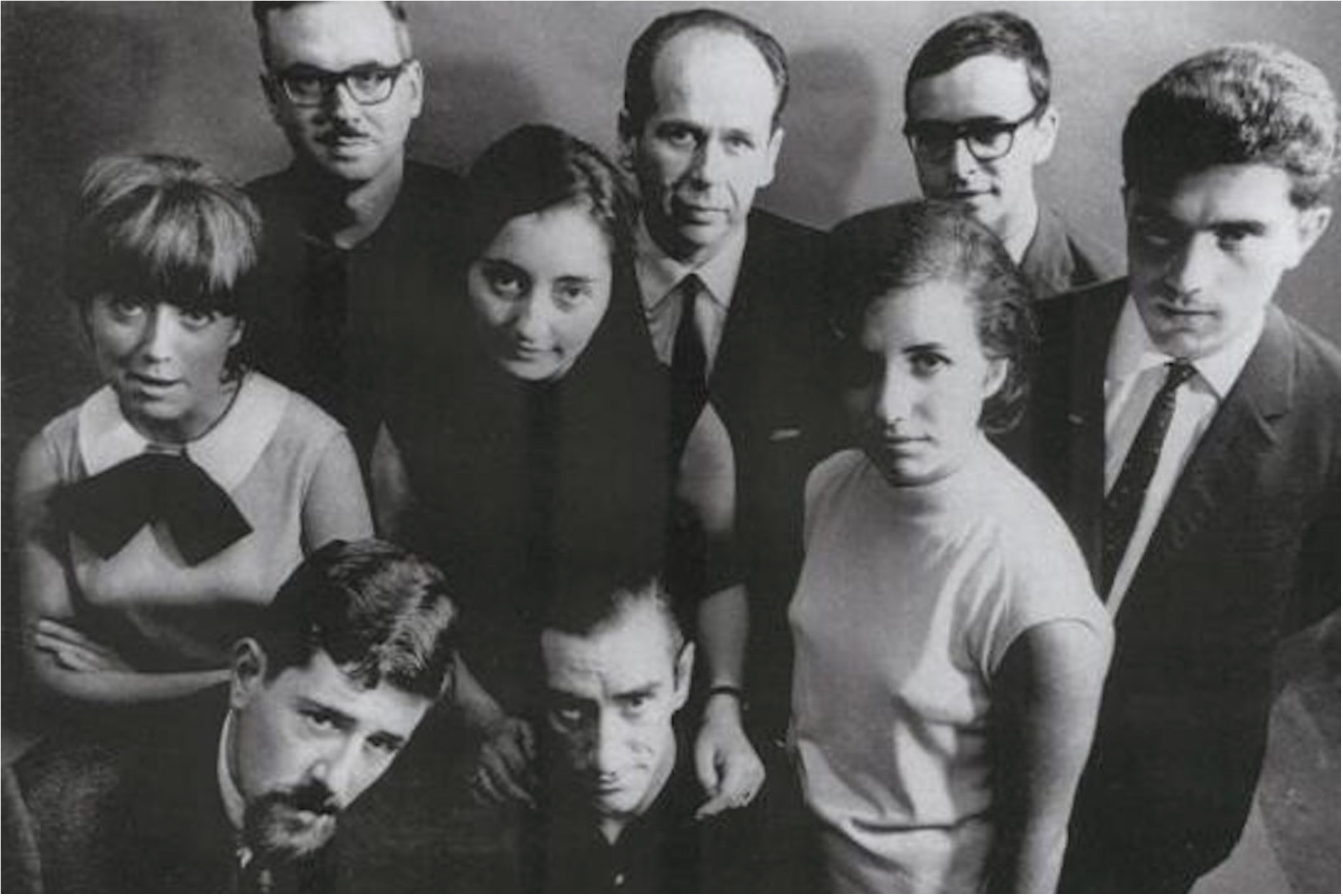 Els Setze Jutges: Francesc Pi de la Serra, Miquel Porter Moix, Josep María Espinàs, Delfí Abella, Enric Barbat, Xavier Elias, Guillermina Mota, Remei Margarit, Maria del Carme Girau | Foto: Oriol Maspons