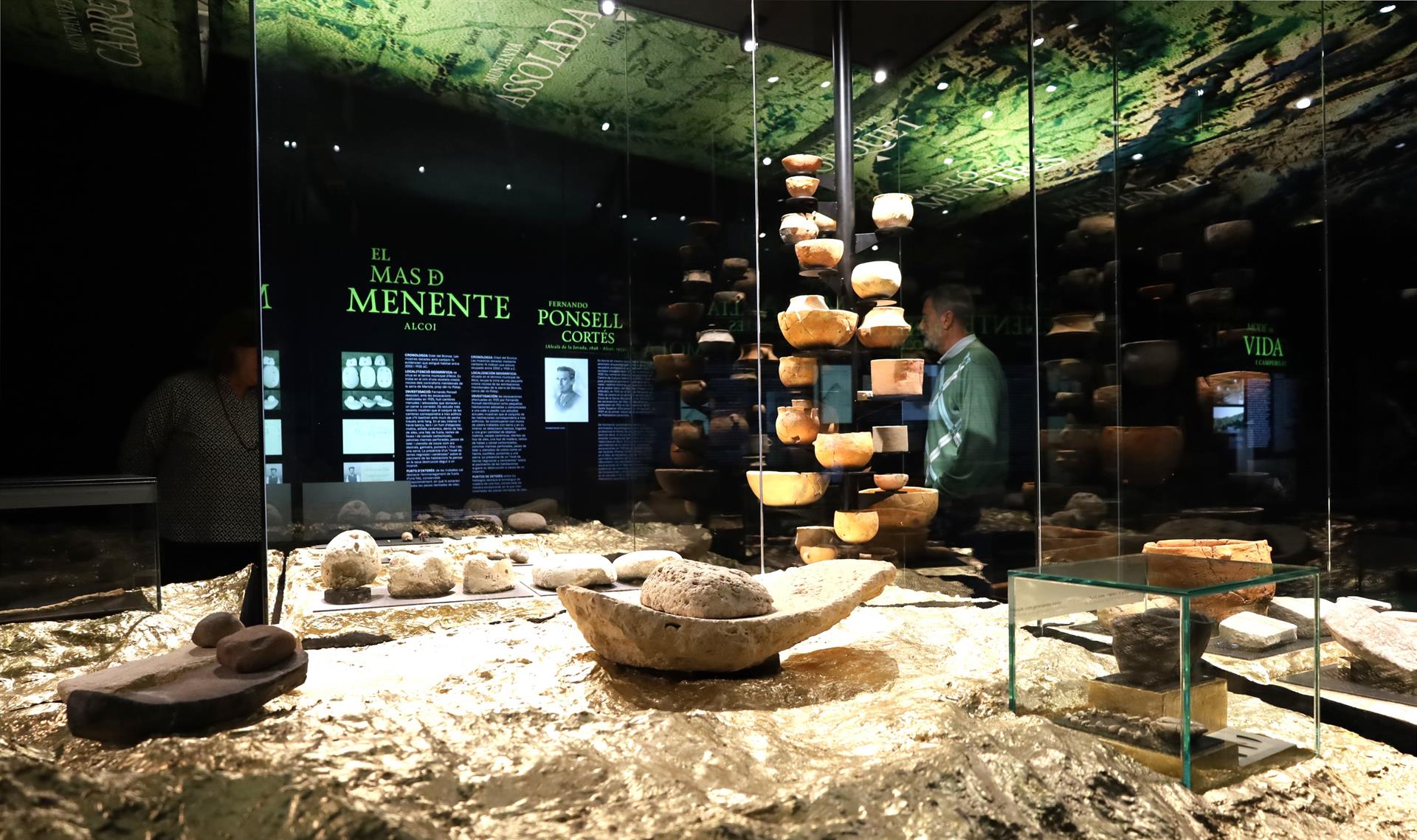 El Museu de Prehistòria de València ofereix un recorregut per la memòria dels poblats del Mes de Menente i la Mola Alta de Serelles