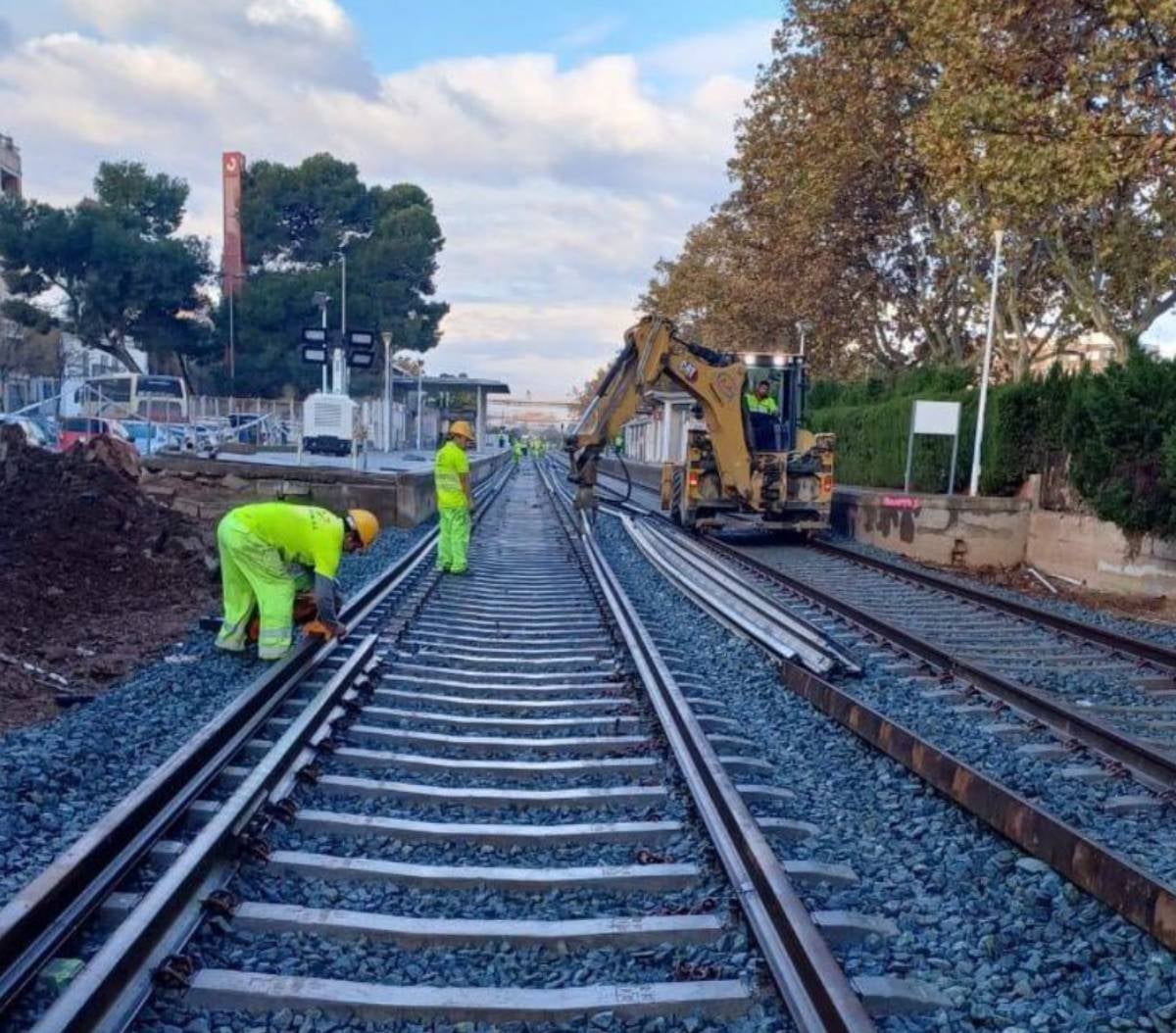 Reparació de la línia C-3 de Rodalies. Foto: Ministeri de Transports