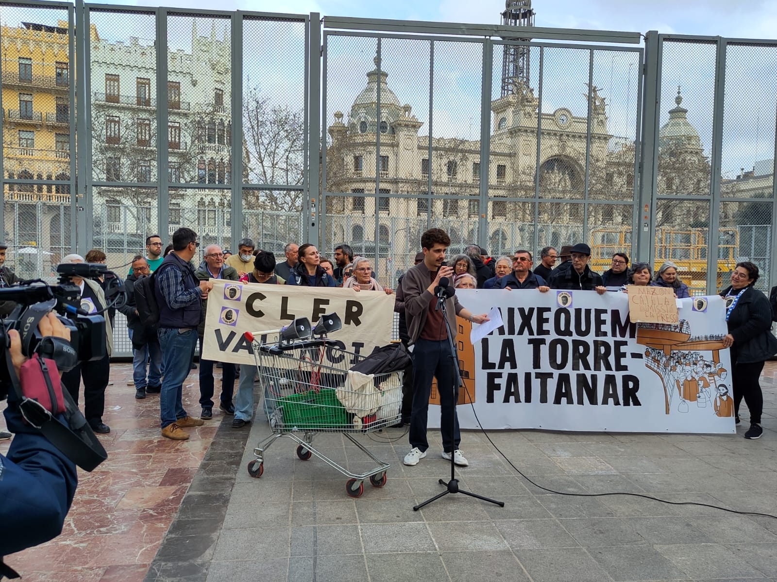 Roda de Premsa del Comité Local d'Emergència i Reconstrucció de València