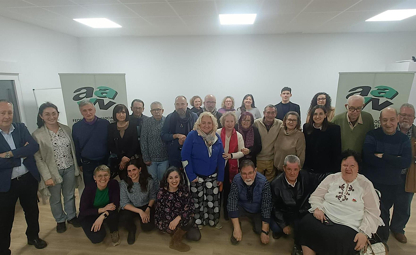 M. José Broseta, reelegida presidenta del moviment veïnal de València