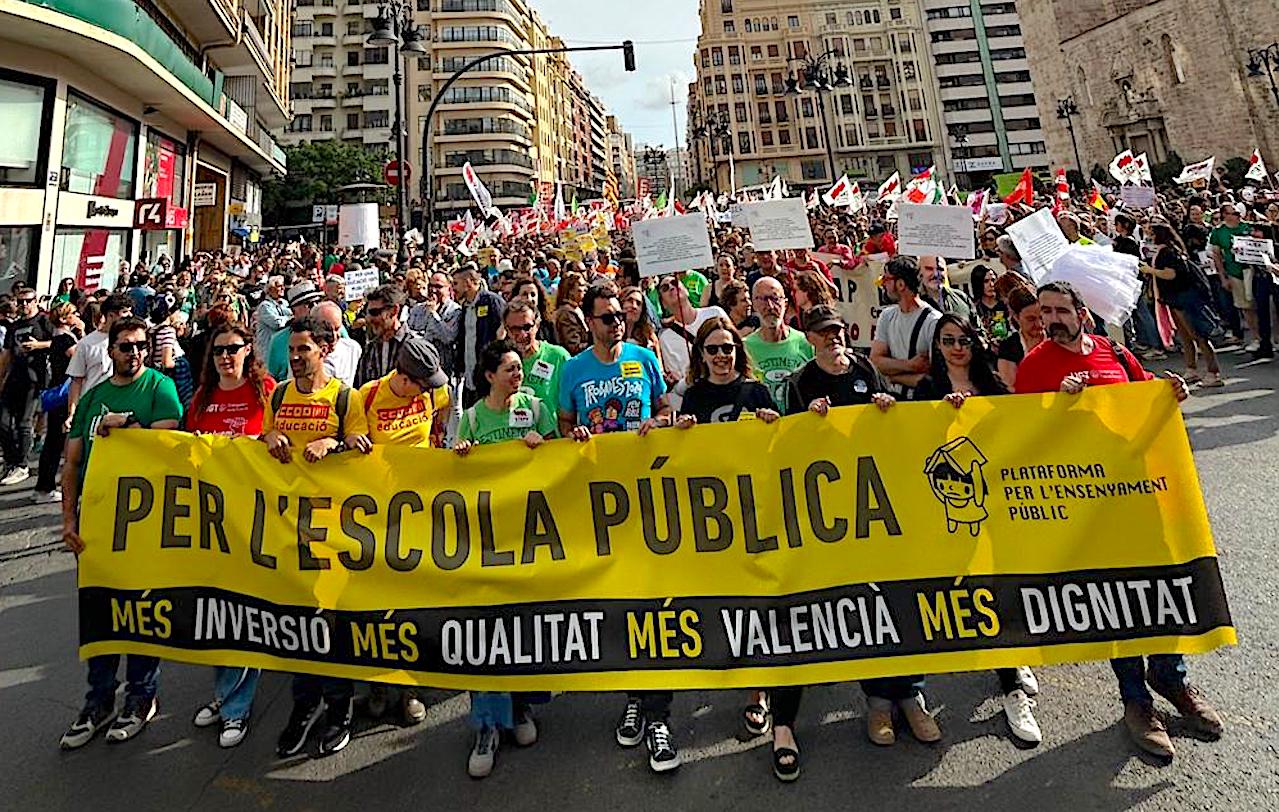 La Plataforma per l'Ensenyament Públic en la vaga educativa del 23 de maig del 2024 a València