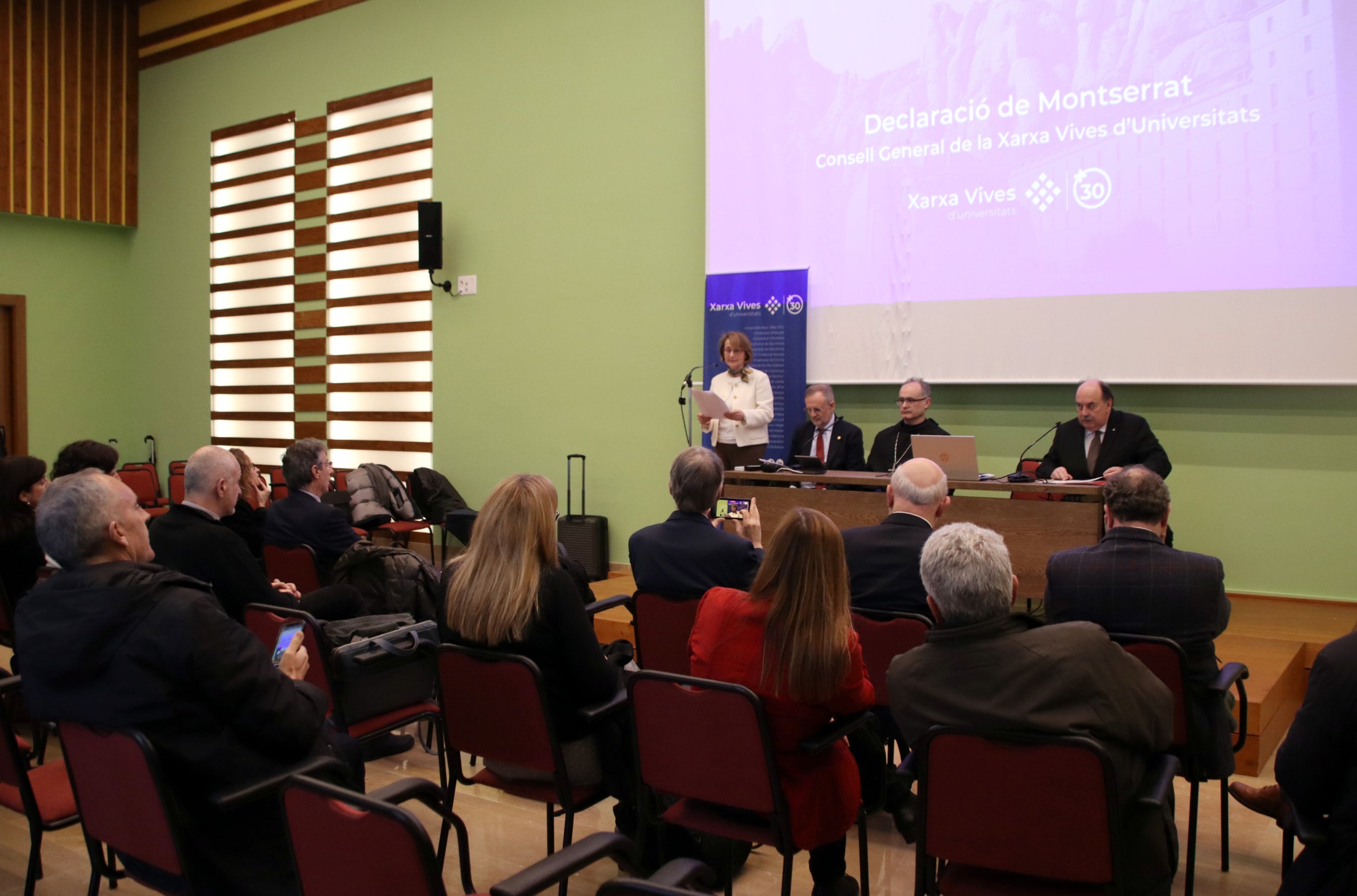 Lectura solemne del manifest en defensa de la llengua catalana que signen 22 universitats de la Xarxa Vives | Laura Busquets | ACN