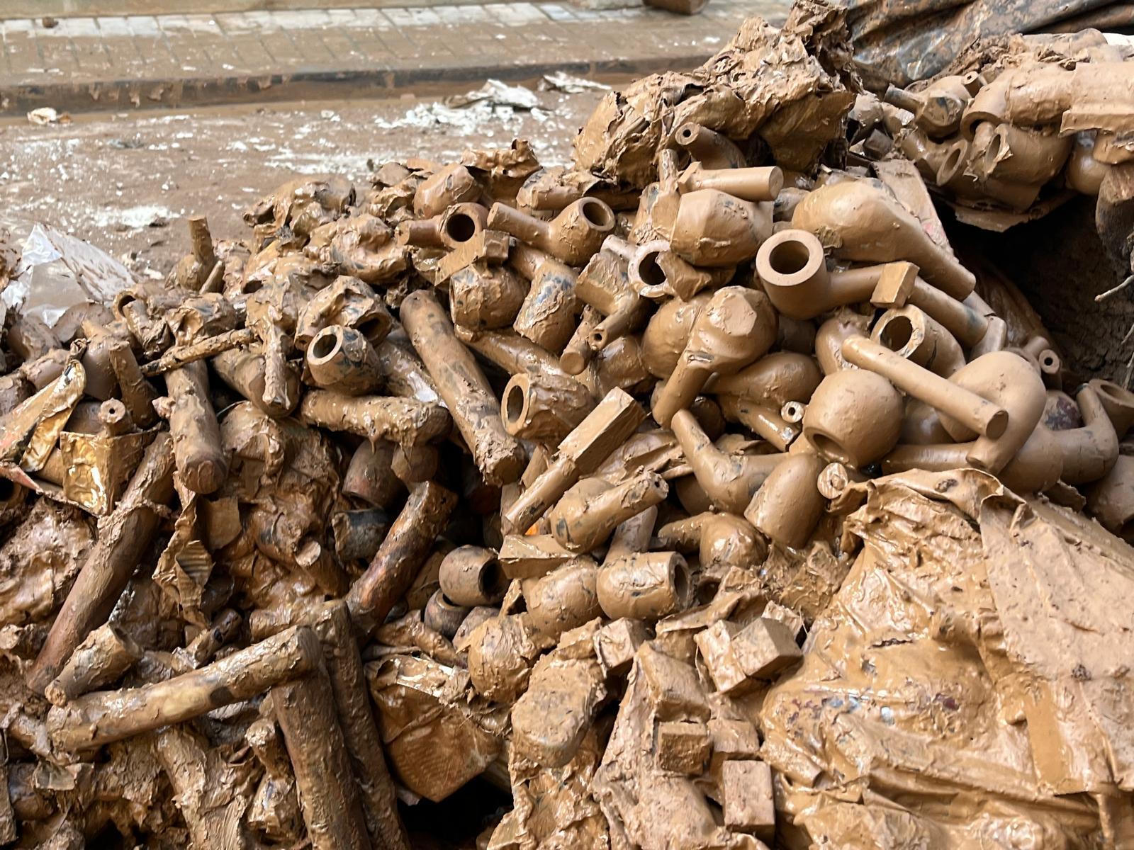 Unitats de pipes de la fàbrica Bruken d'Aldaia després de la DANA