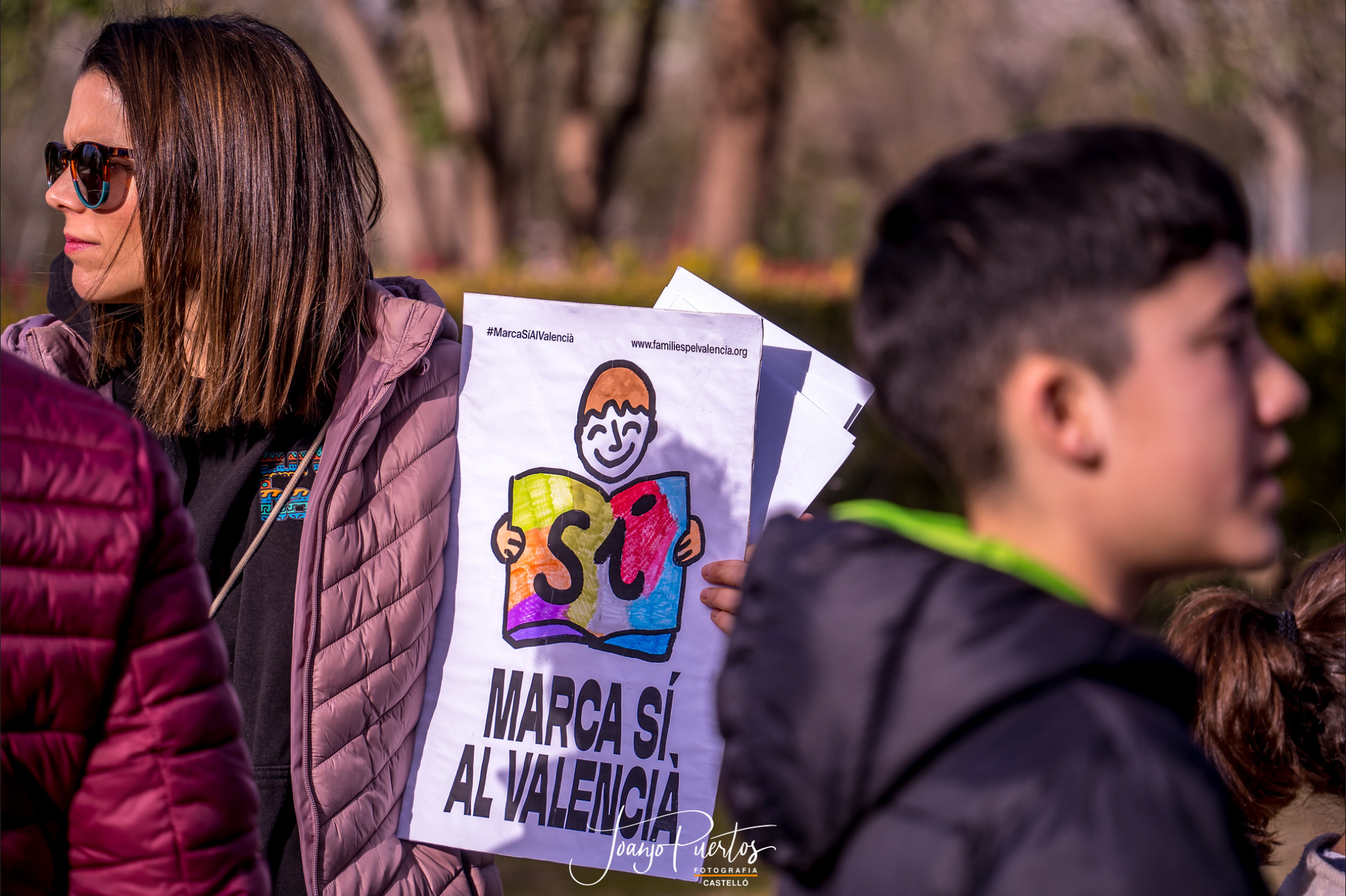 Manifestació a favor del valencià a Alzira | Joanjo Puertos | DLV