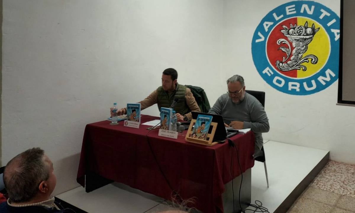 José Vilaseca, a la dreta, col·laborador d'À Punt i d'associacions d'extrema dreta
