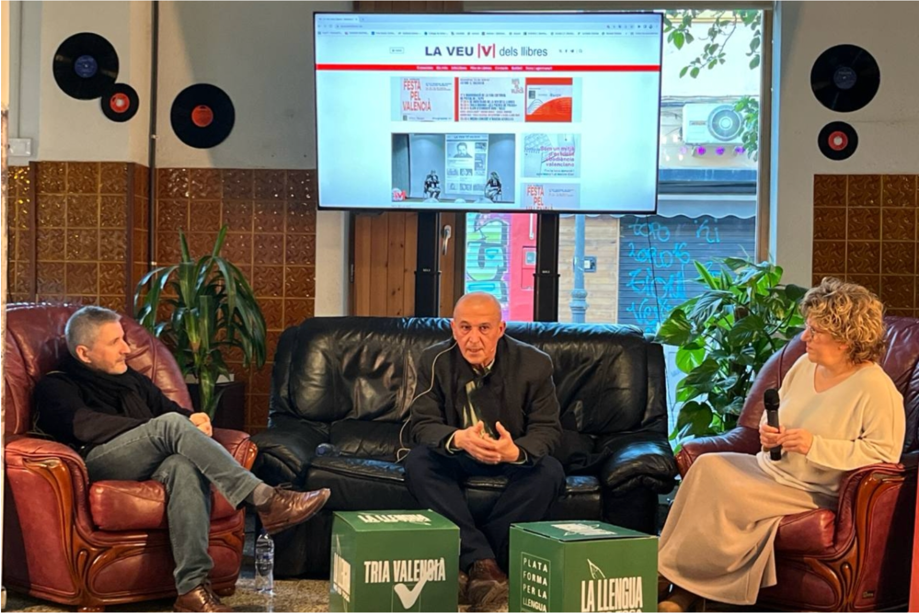 Acte de presentació de La Veu dels Llibres en el 5é aniversari, al CIM de Benimaclet