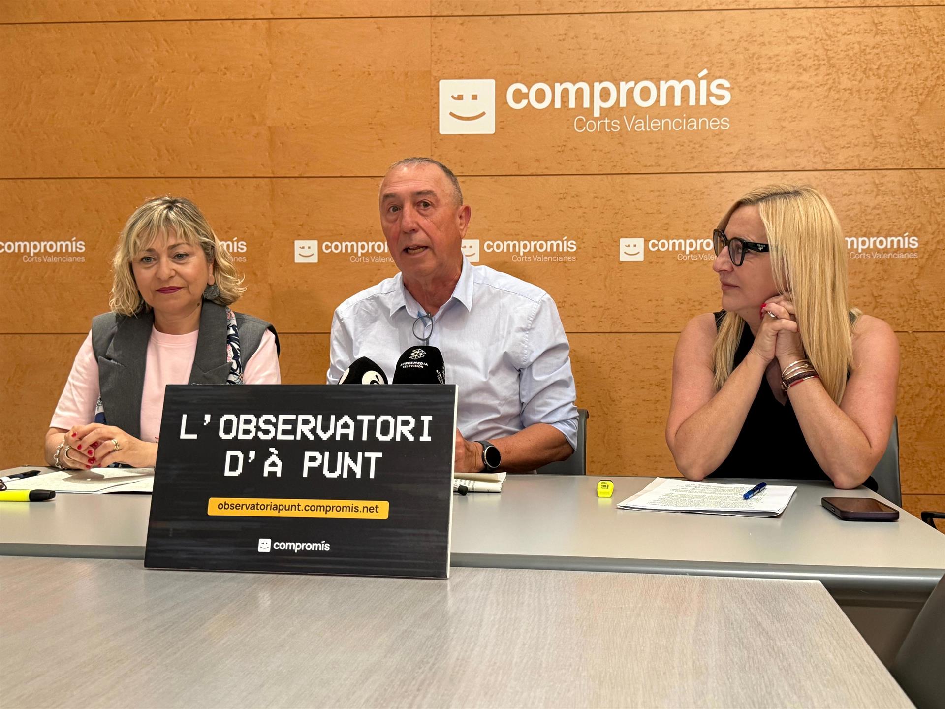 Nathalie Torres, Joan Baldoví i M. Josep Amigó, de Compromís,  presenten l'Observatori d'À Punt | EP