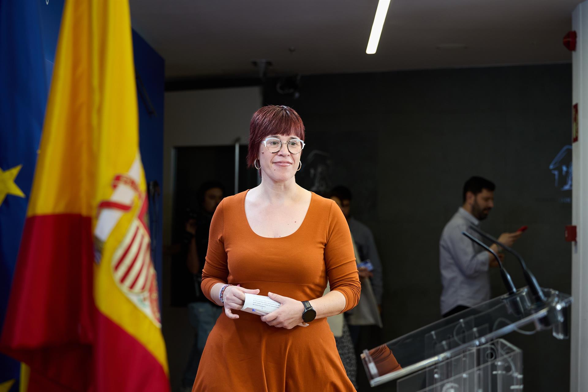 Àgueda Micó durant la roda de premsa al Congrés espanyol / Jesús Hellín - EP