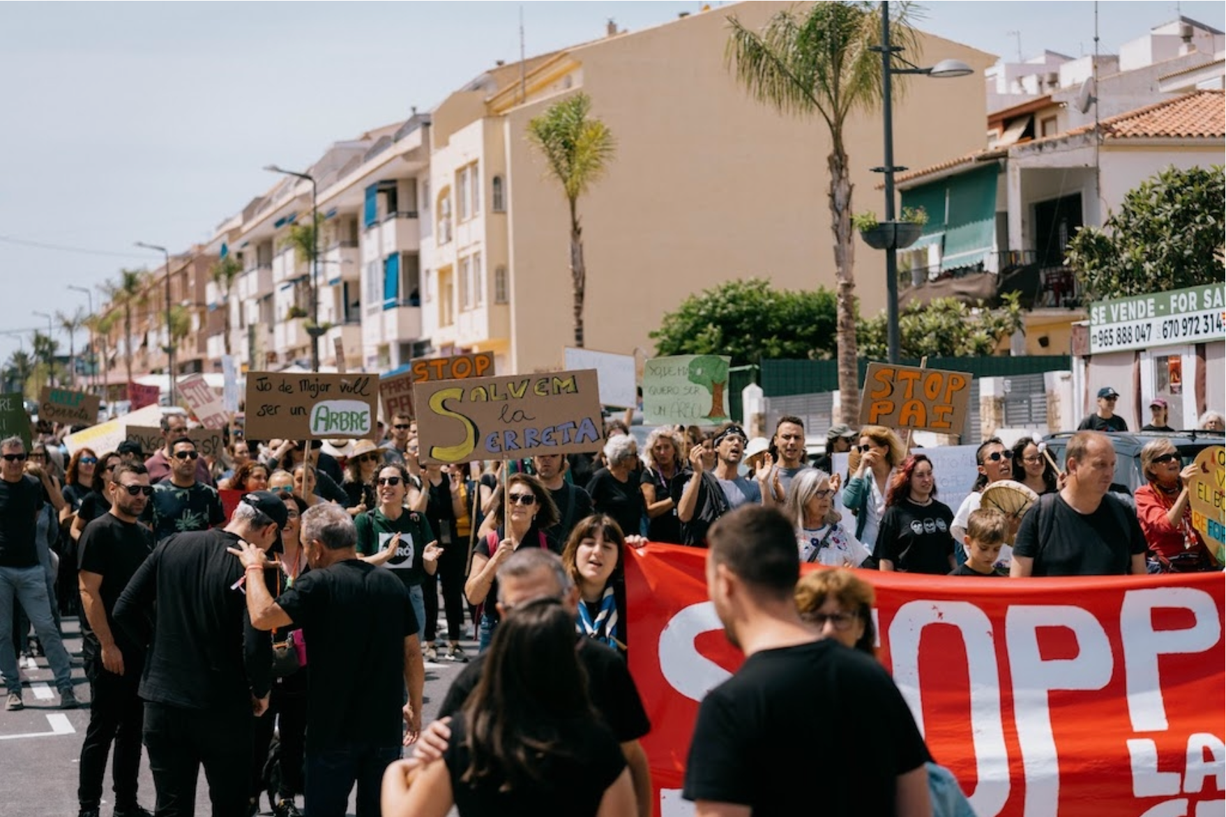Manifestació contra el PAI de la Serreta, a la Nucia, el 2023