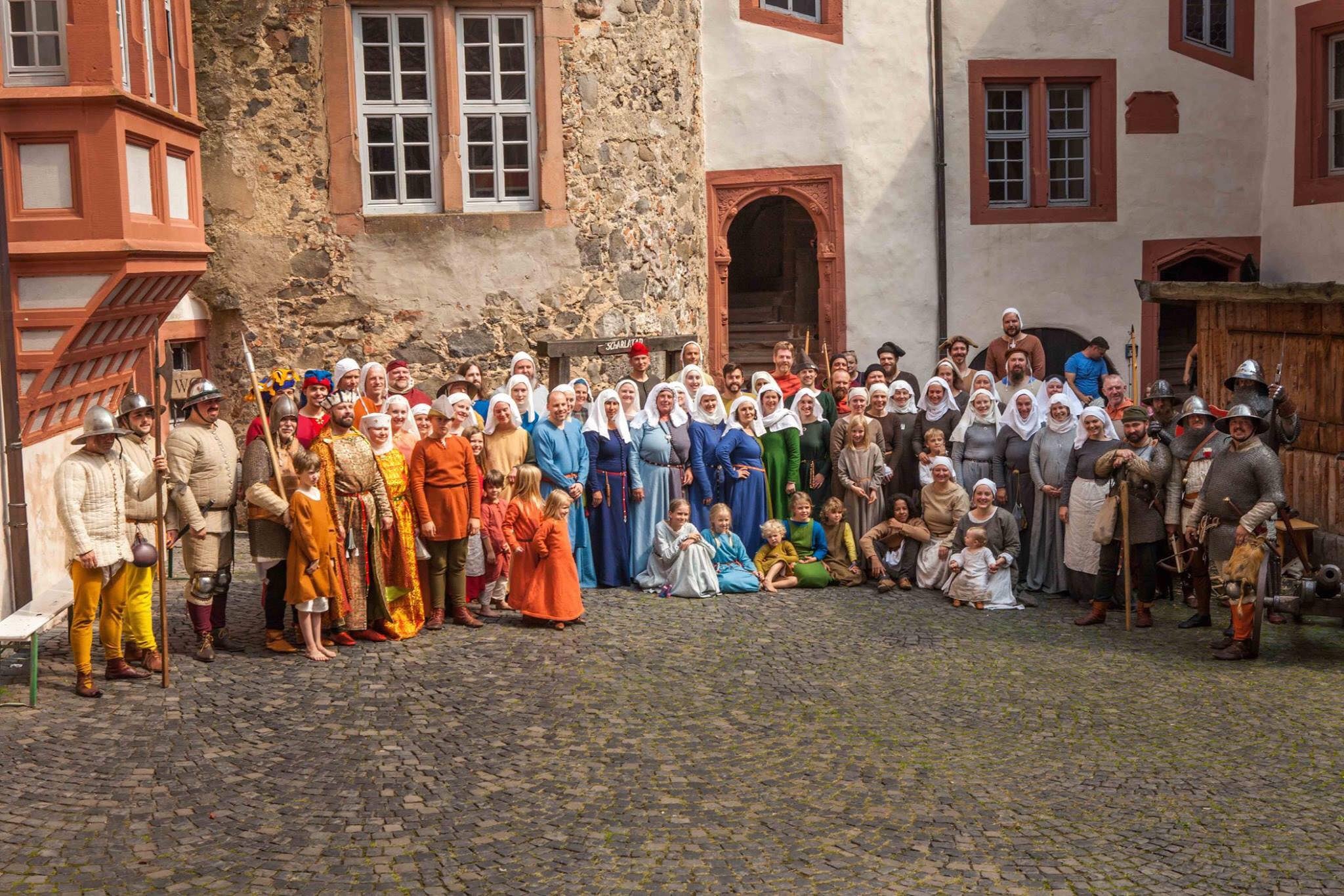 Reconstrucció històrica feta al castell alemany de Ronneburg | Grup Harca 