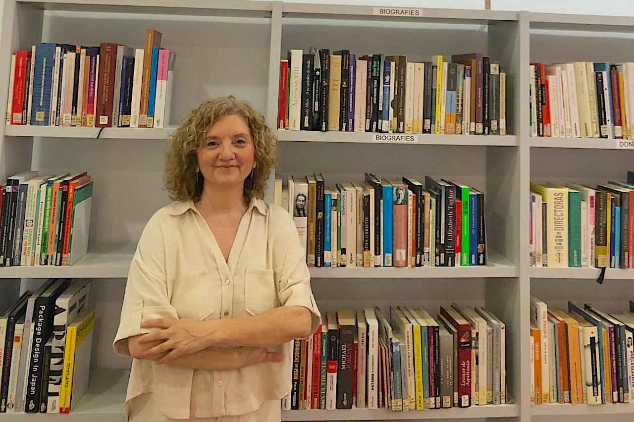 La directora de la Biblioteca i l'Arxiu Municipal d'Aldaia, Pilar Sánchez