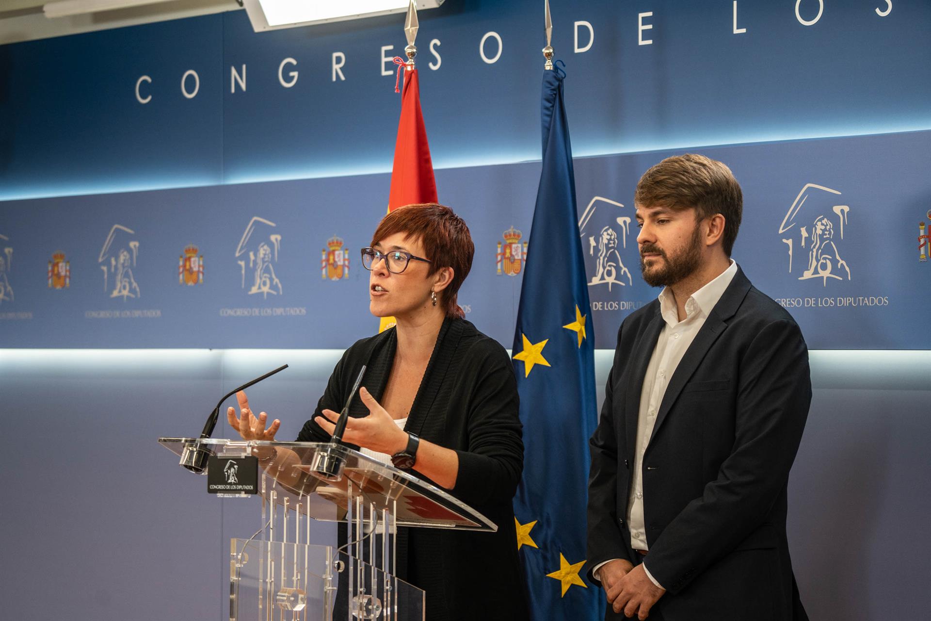 La portaveu de Compromís al Congrés, Àgueda Micó (Més), i el diputat de la formació Alberto Ibáñez (Iniciativa) | Matias Chiofalo | EP