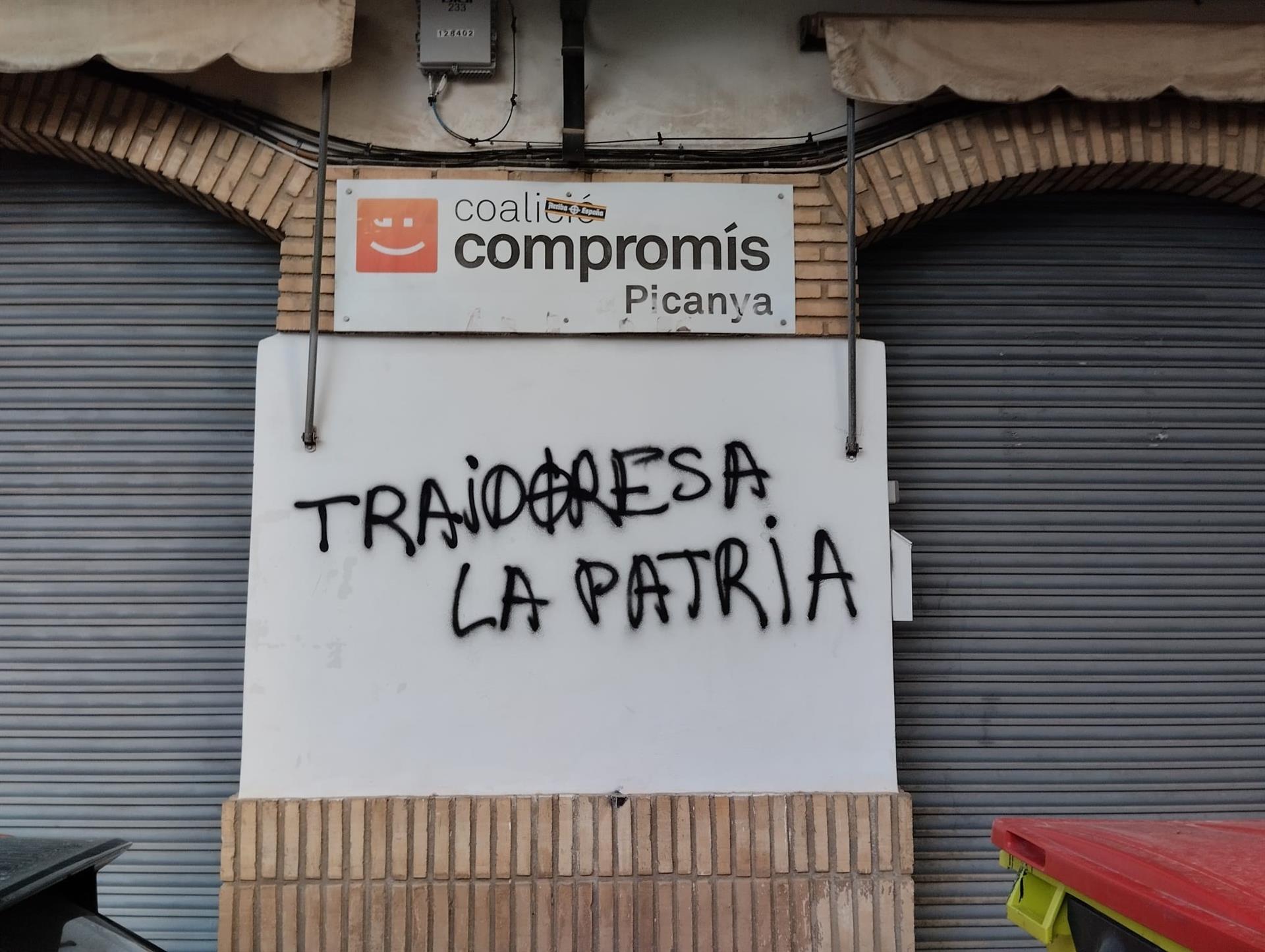 Atac a la seu de Compromís a Picanya | Guillem Gil | EP